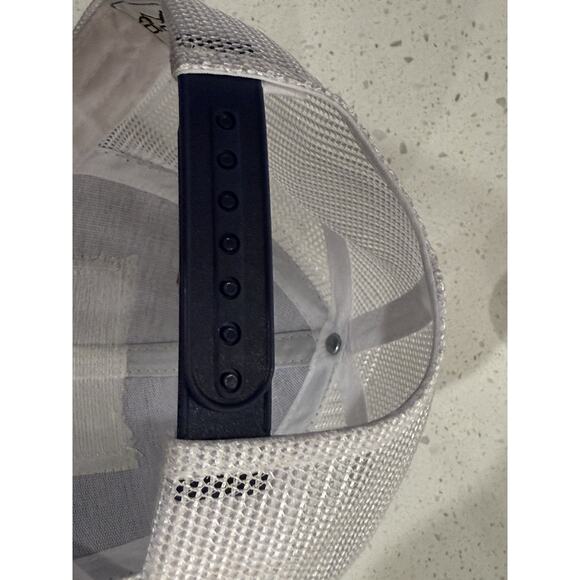 Arcadian Outfitters Fish And Flag Snapback Trucker‎ Hat - Picture 5 of 6